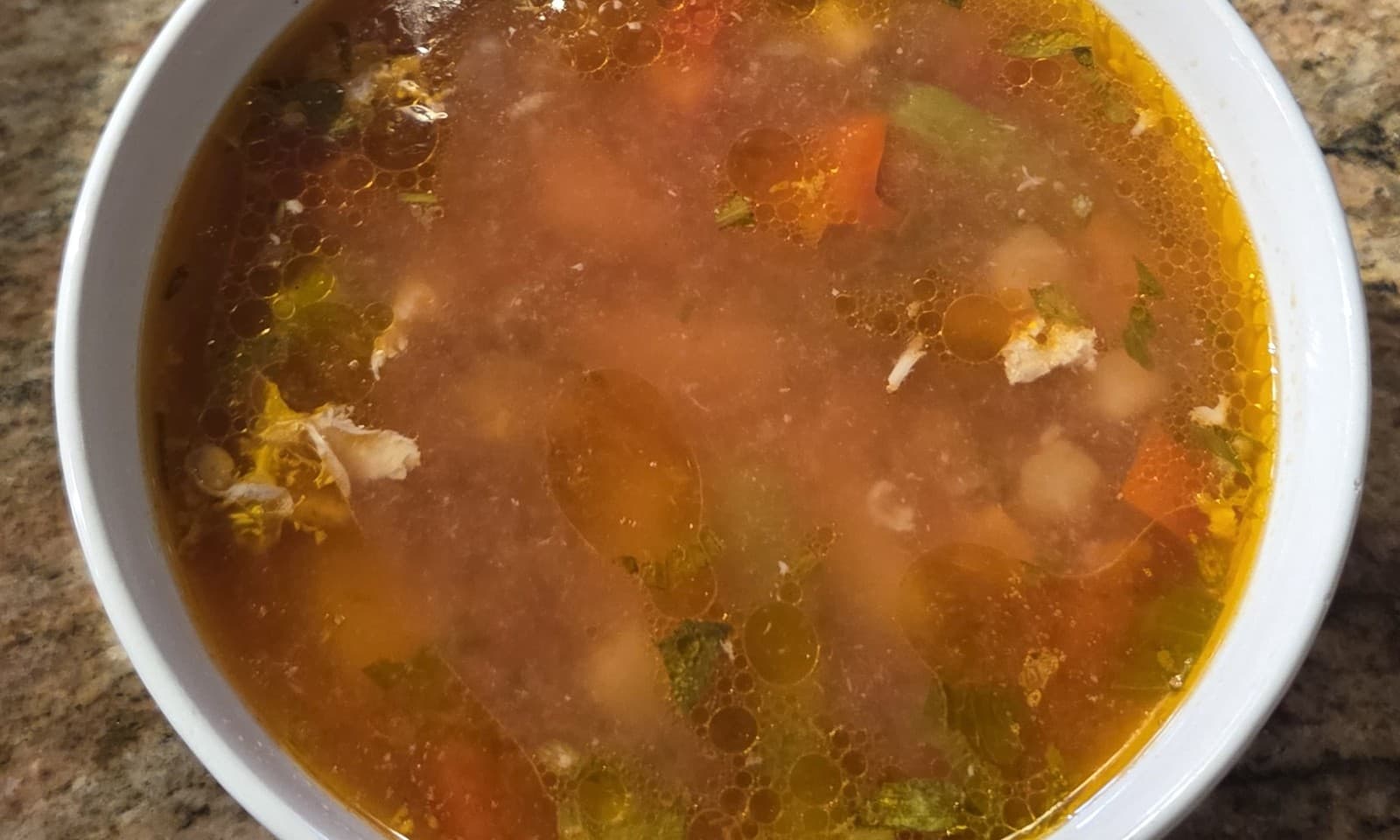 Ciorba taraneasca de pui