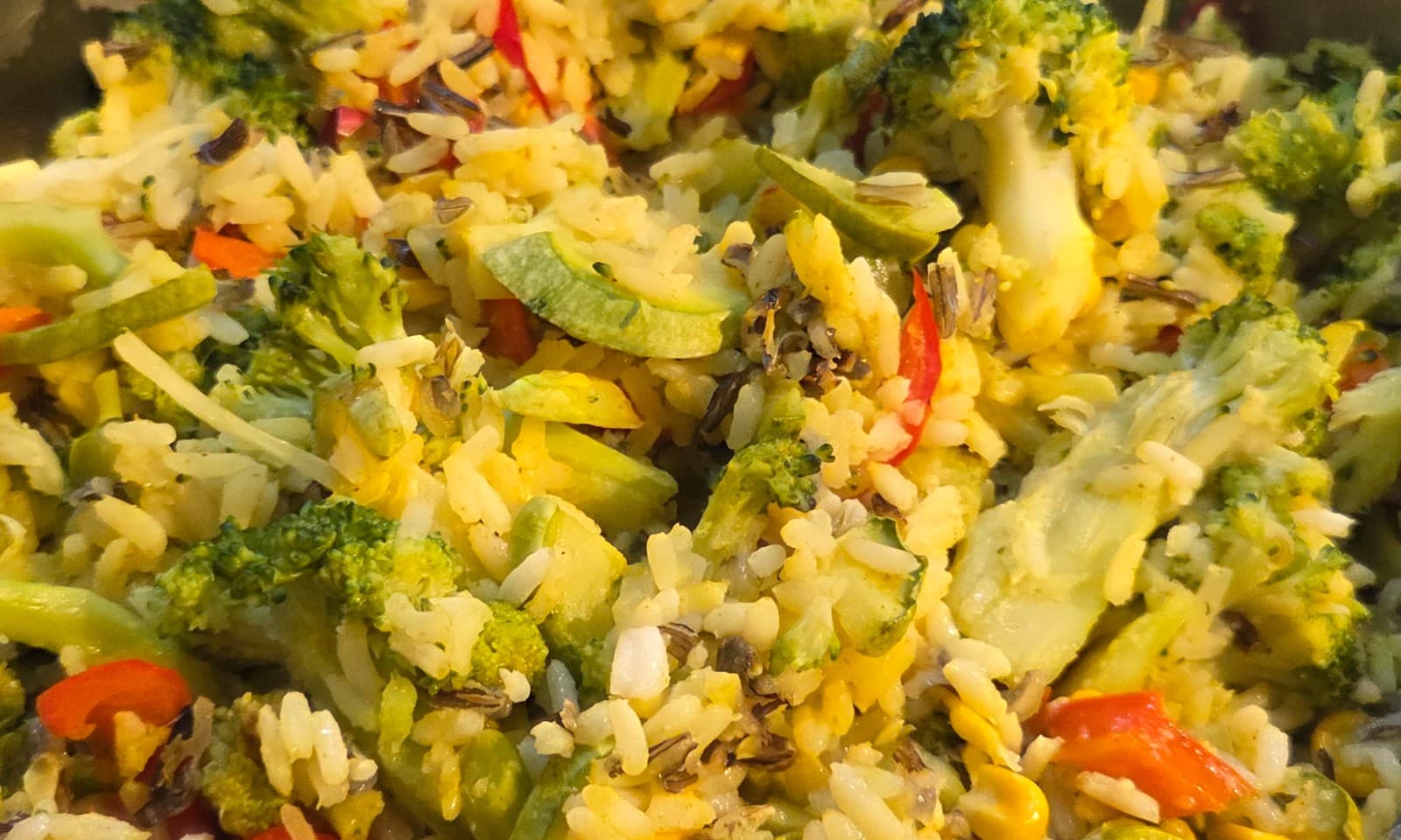 Orez salbatic cu legume